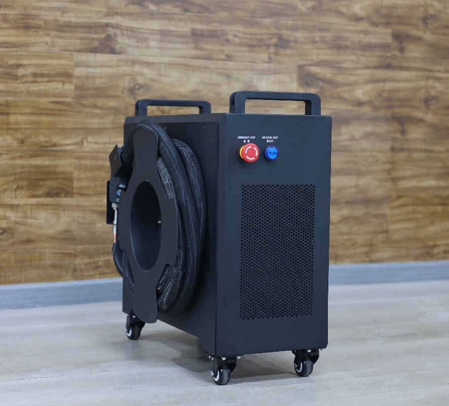 Handheld Laser Welding Machine - DMK DHH-1500 Máquina de solda a